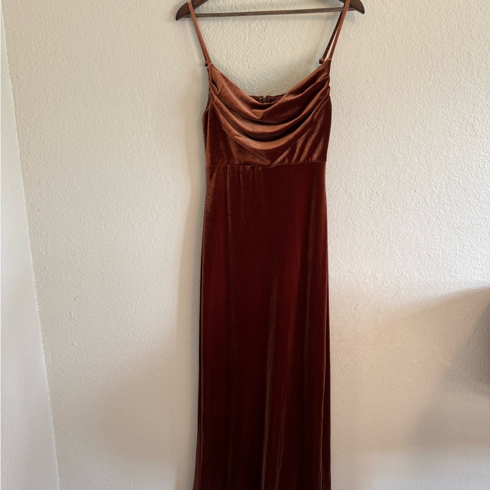 Revelry Skye velvet dress in the color rust or terracotta. Size 4